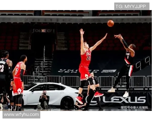 开拓者逆转太阳，利拉德命中绝杀三分——篮球场上的传奇瞬间